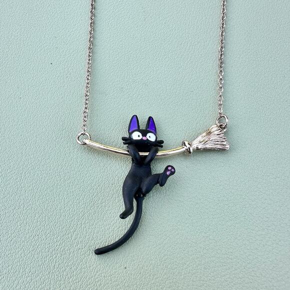 Kiki’s Delivery Service Jiji Cat Necklace Studio Ghibli Style Broomstick Spinner - Picture 3 of 6